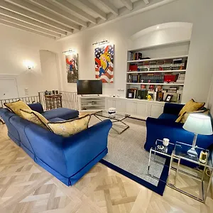 Apartment Santa Maria Delle Grazie, Milan