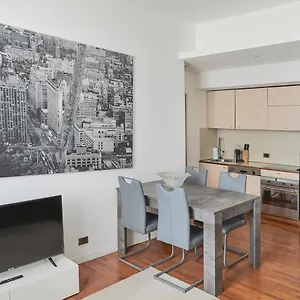 Apartment Prestige Boutique Homes -duomo Galleria Vittorio Emanuele, Milan